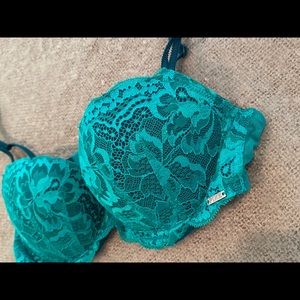 PINK Lace Push-Up Bra